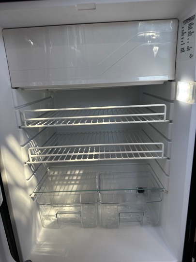 Fridge shelves