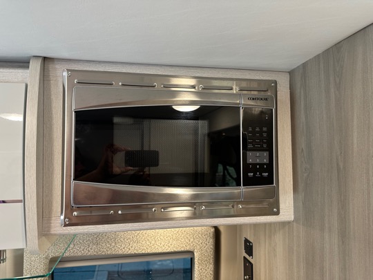 Microwave
